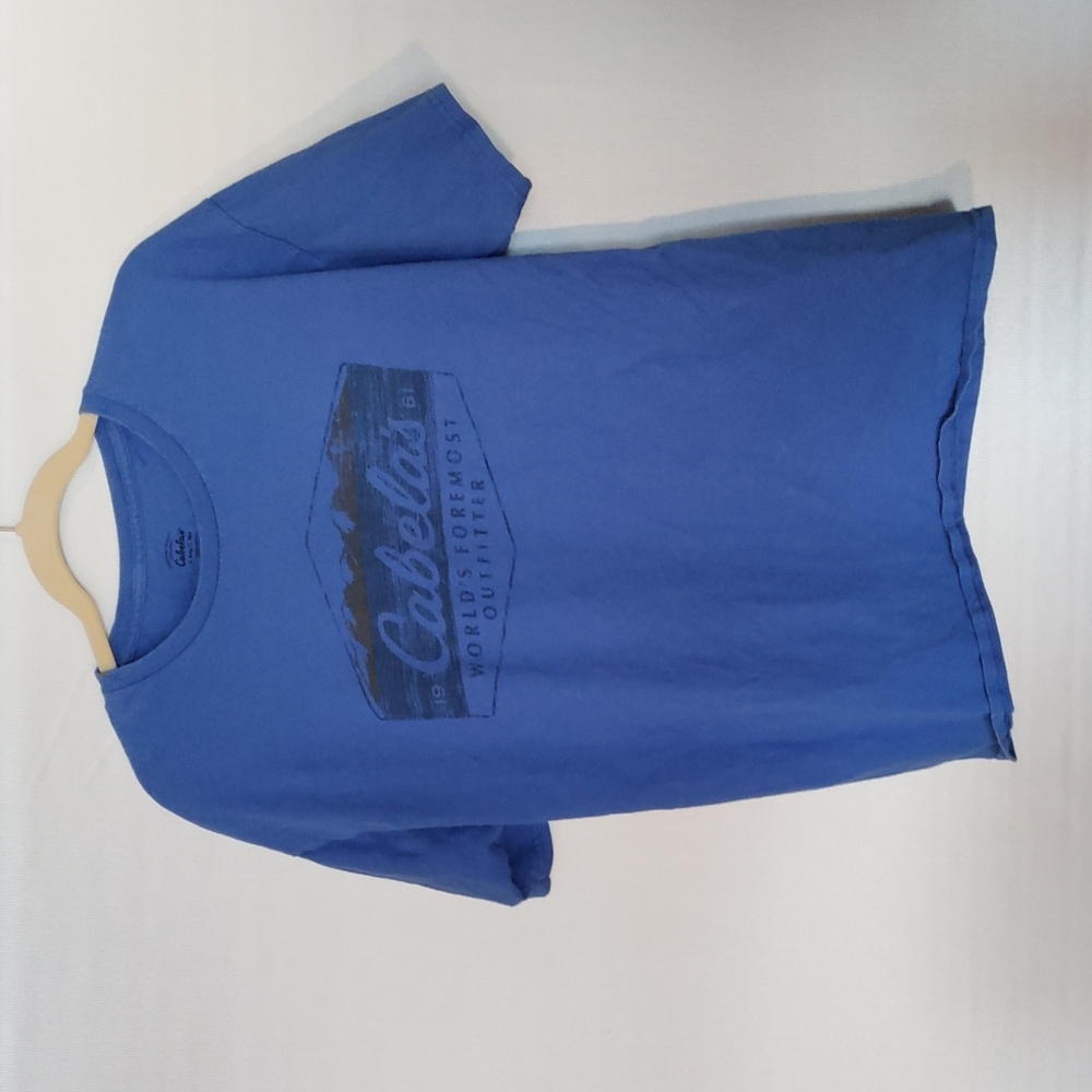 Cabela's blue tee shirt